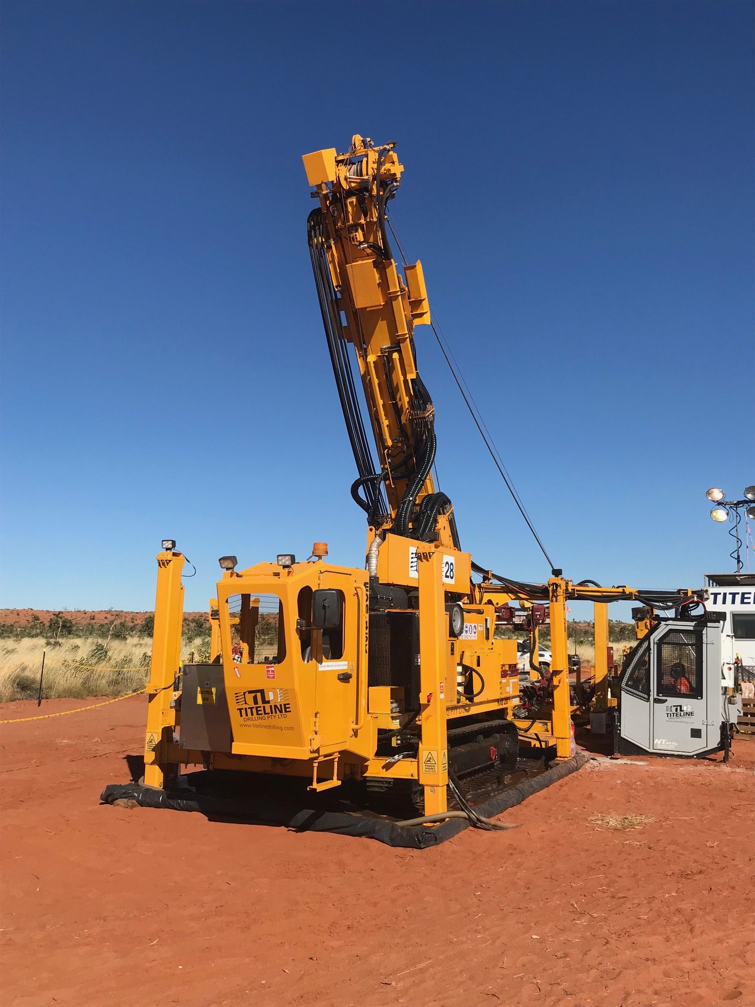 EDM45KD HIGH CAPACITY DIAMOND CORE SURFACE EXPLORATION DRILL RIG